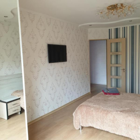 Apartament cu 2 odai in chirie or.Soroca